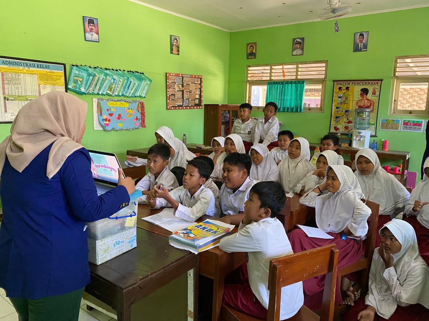 Kunjungan Ke Sekolah Untuk Sosialisasi